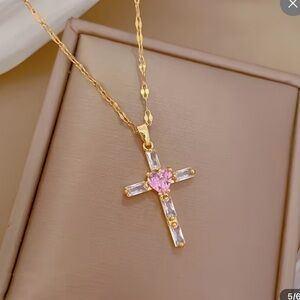 Beautiful Gold Stainless Steel Cross Pendant Necklace. NWT